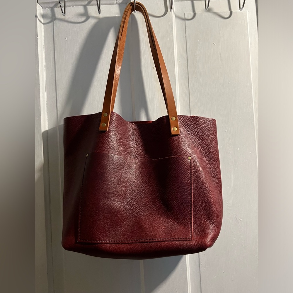 Portland Leather Classic large tote